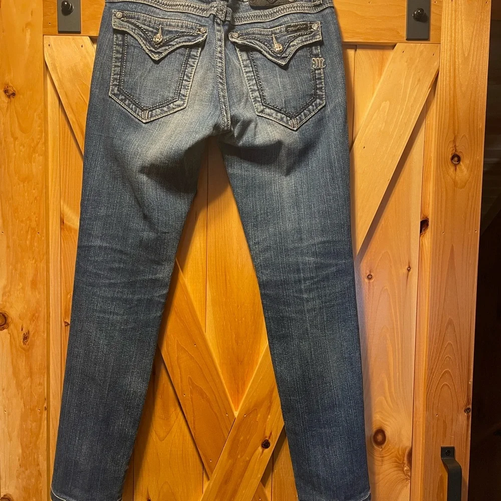 Miss Me low rise skinny embroidered flap pocket jeans size 30 - Picture 2 of 10